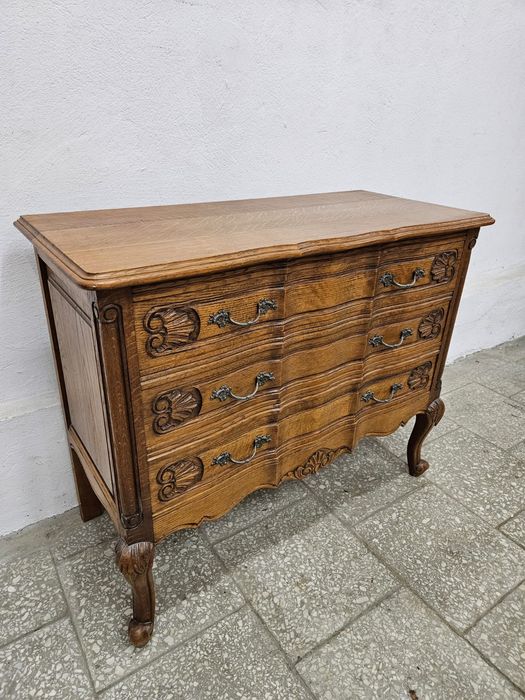 Ładna zgrabna komoda Ludwikowska z szufladami /