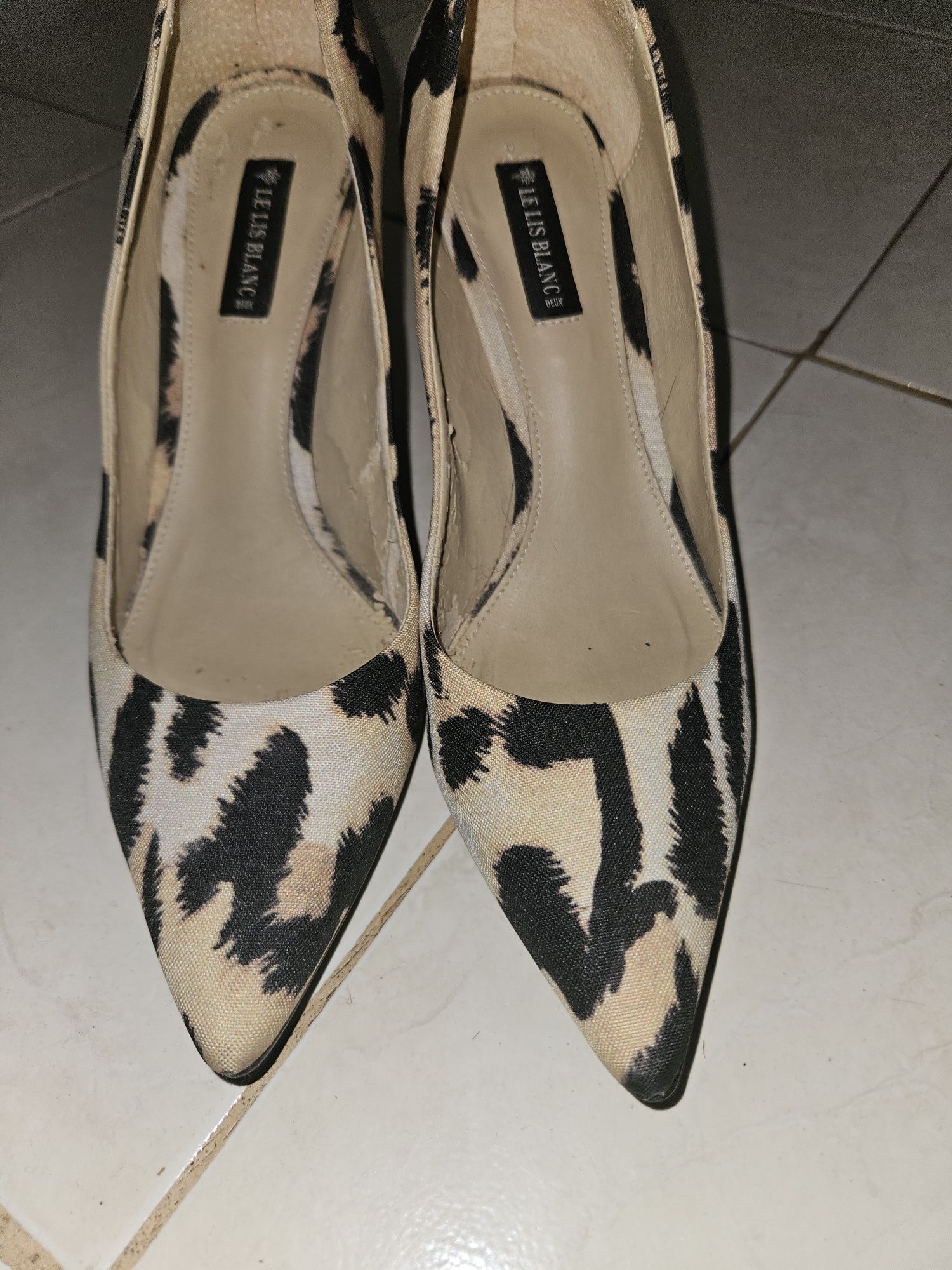 Sapatos senhora 38