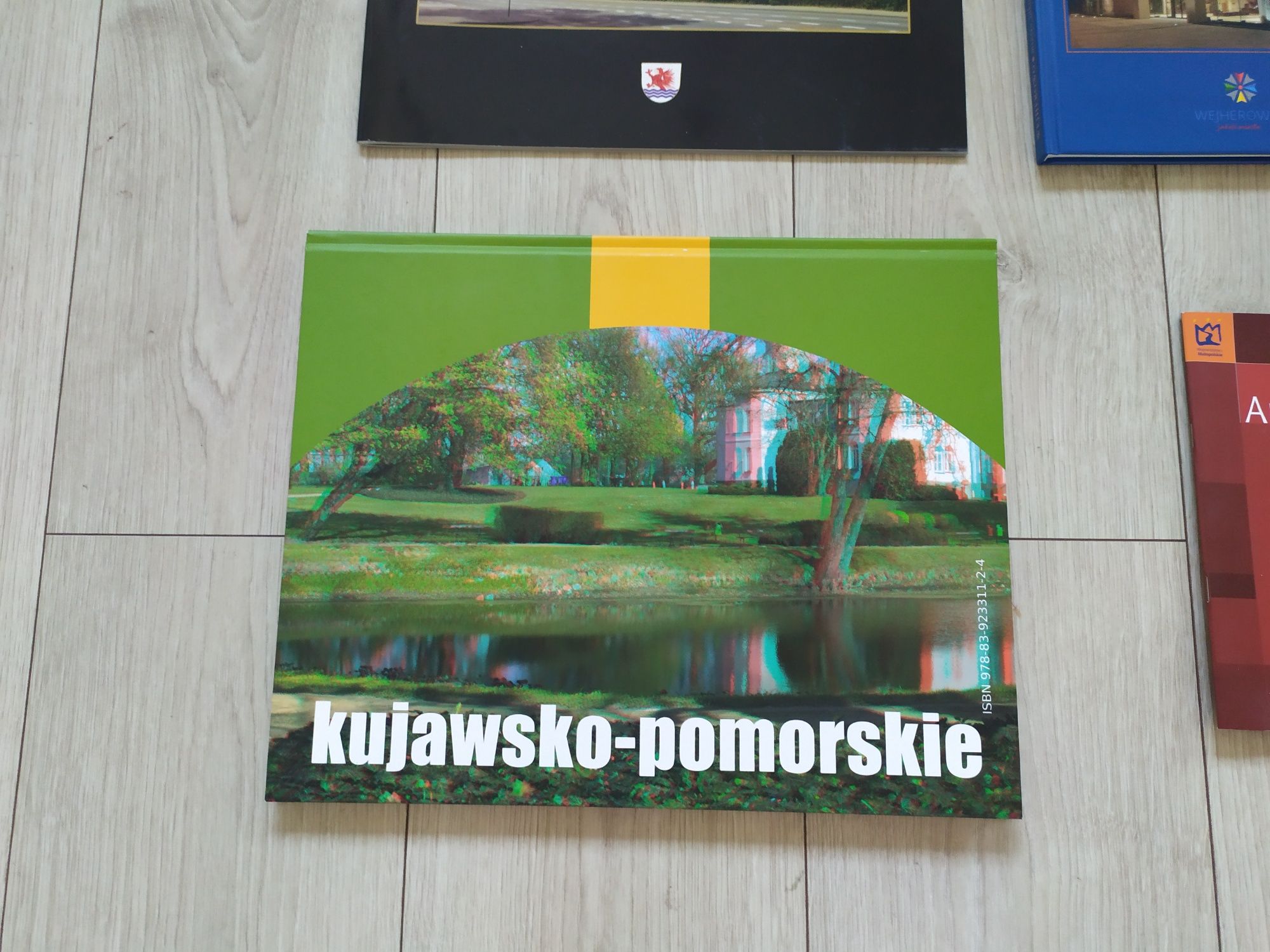 Książki albumy o miastach Wejherowo Słupsk Kujawsko Pomorskie 3d