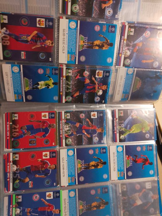 duży zestaw album i karty piłkarskie adrenalyn, pozostałość