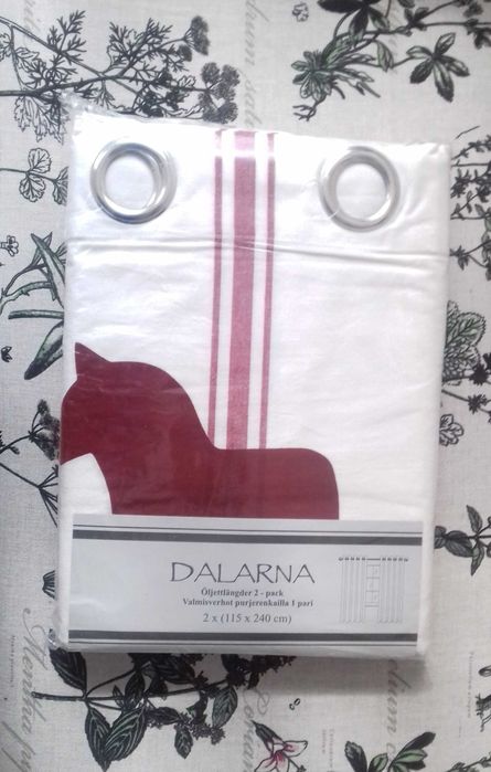 Zasłony z piękną grafiką konik Dalarna  gruba bawełna
