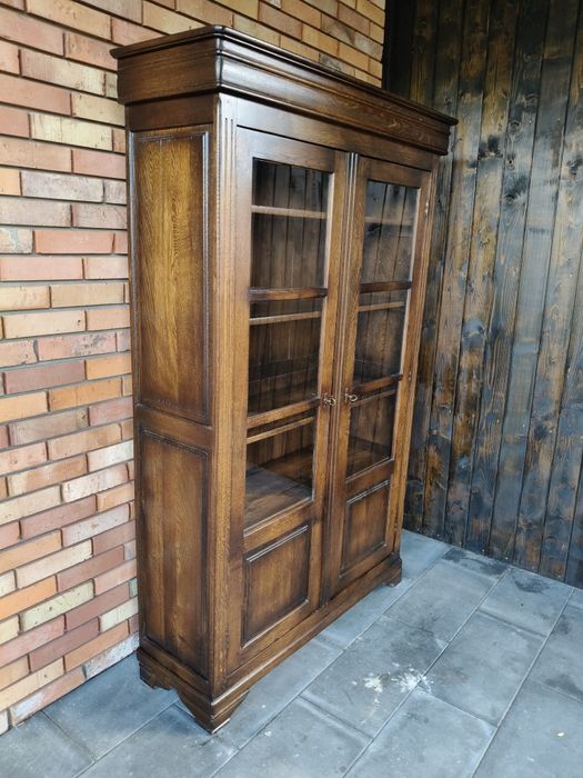 Witryna dębowa / biblioteka