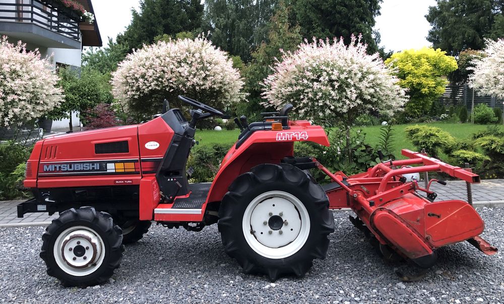Traktorek 4x4 Mitsubishi MT-14 Japoński traktor Glebogryzarka