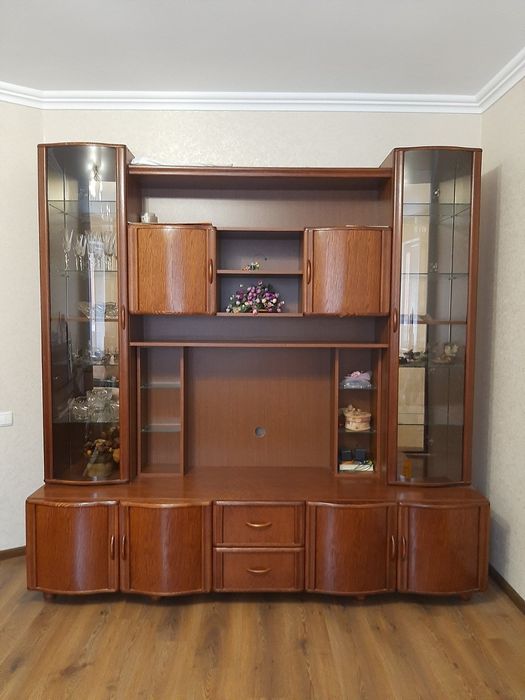 Мебель гостинна вітальня.