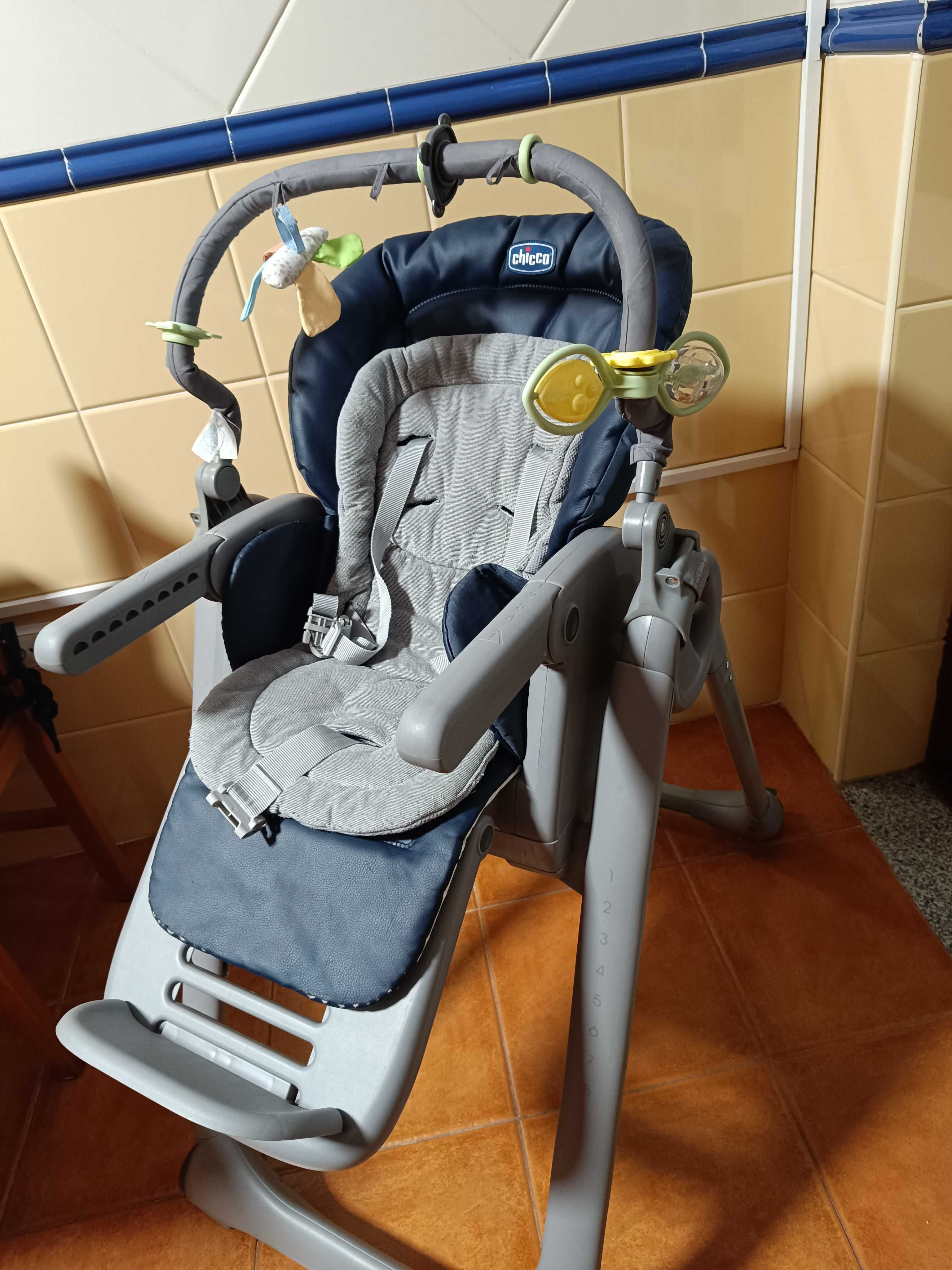 Chicco - Cadeira de papa Polly Magic Relax Graphite
