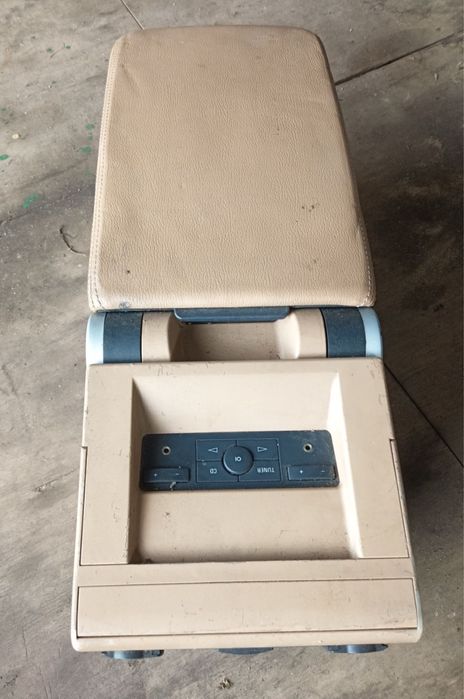 Lodówka Opel Signum 2007 r