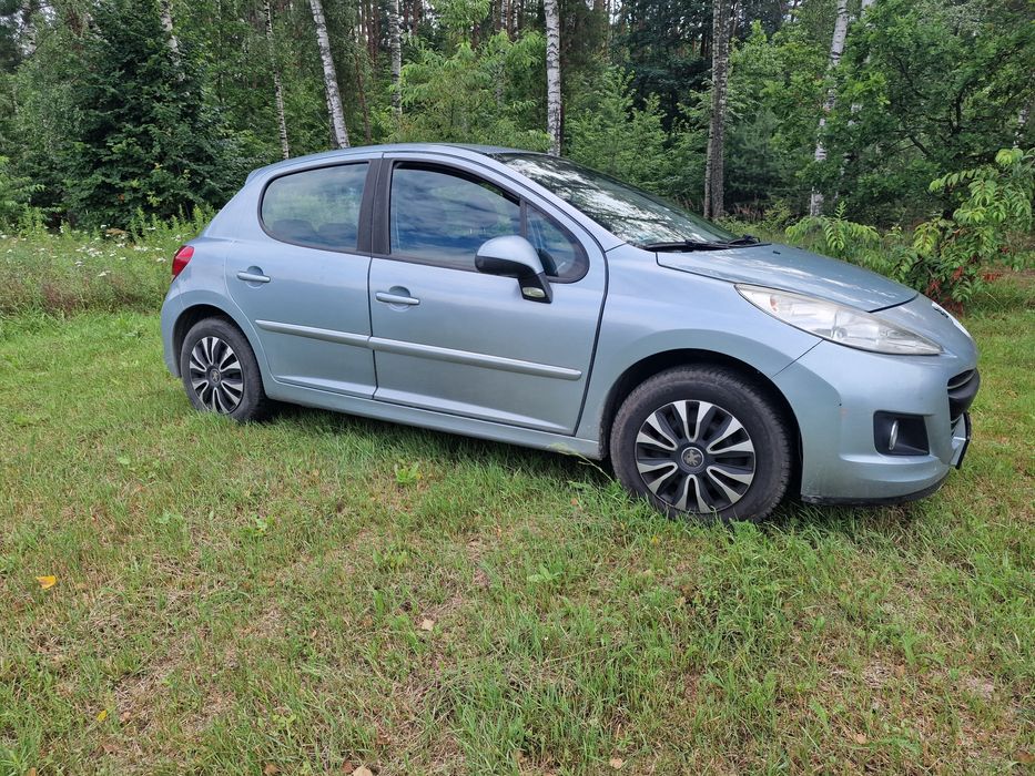 Peugeot 207 '10r Tempomat Klimatyzacja
