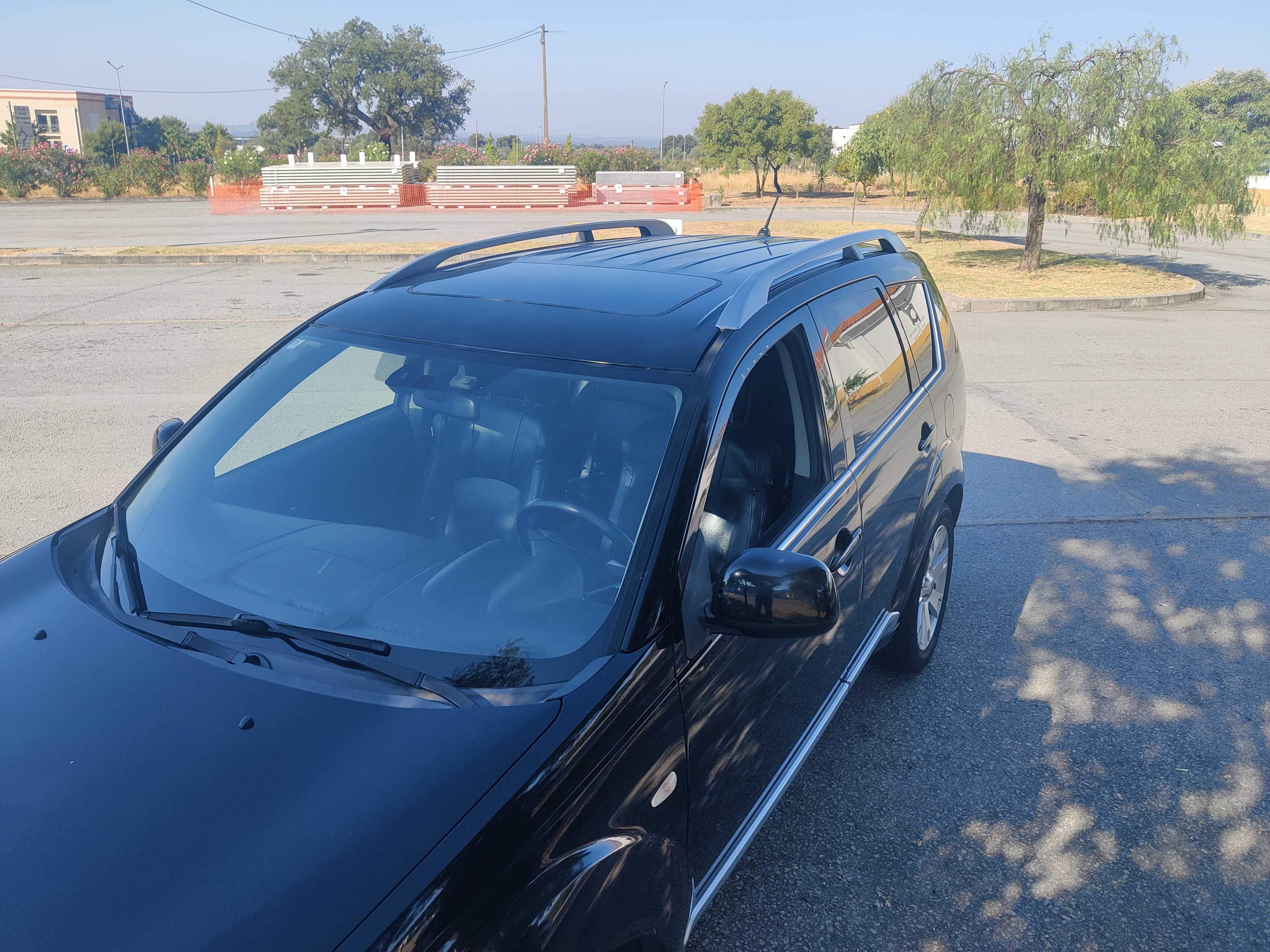 Mitsubishi Outlander 4WD