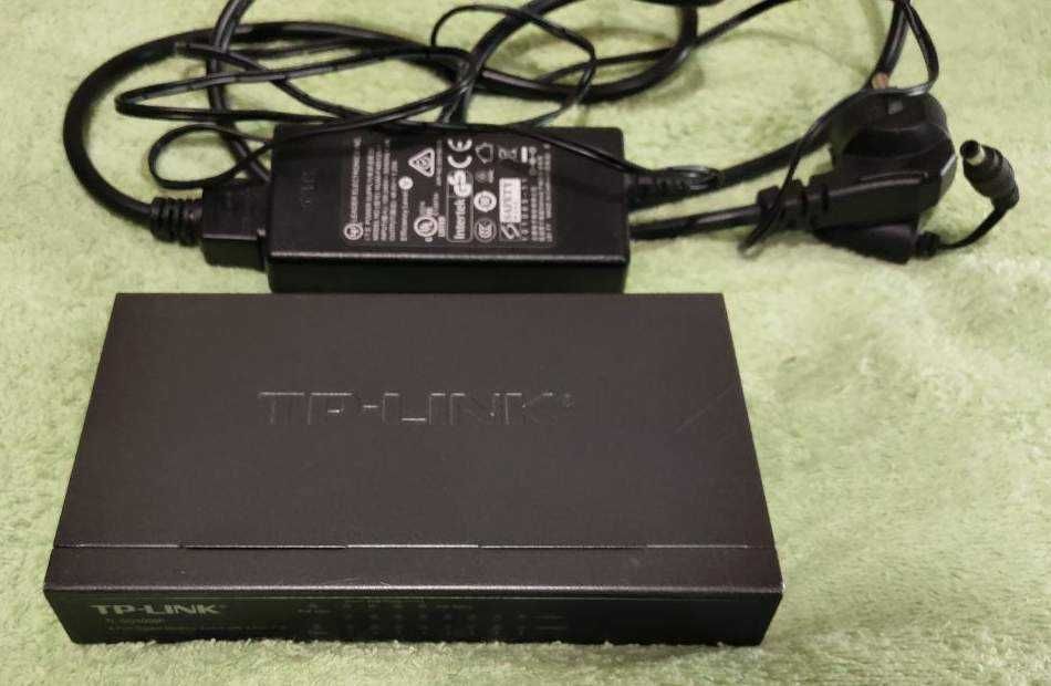 Комутатори (Switch) 8-портовий TP-LINK  TL-SF1008D,  TL-SG1008P