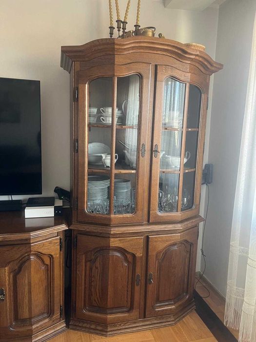 Meble dębowe swarzędz zestaw 5 elementów, ława, żyrandol, karnisz.