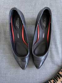Sapatos pretos Salto  41