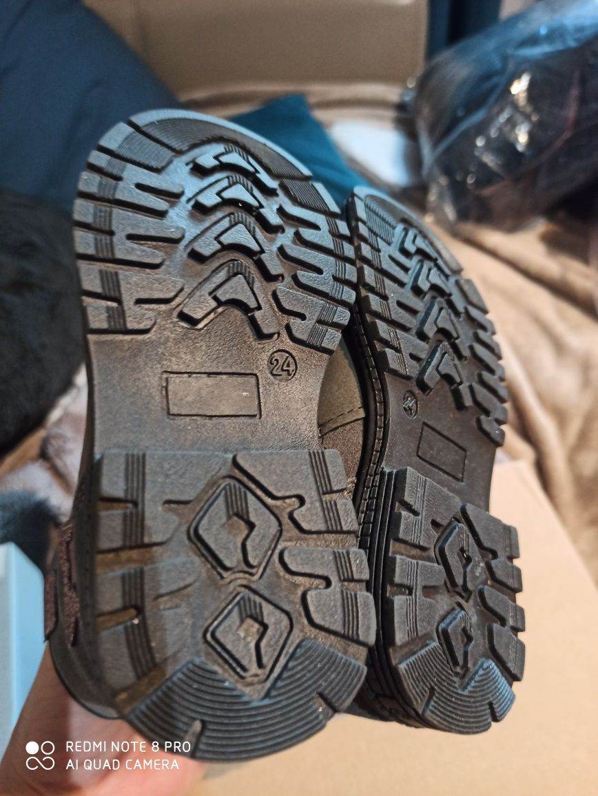 NOWE buty jesienno- zimowe skórzane FRIBOO r. 24 j EMEL MRUGAŁA zimowe