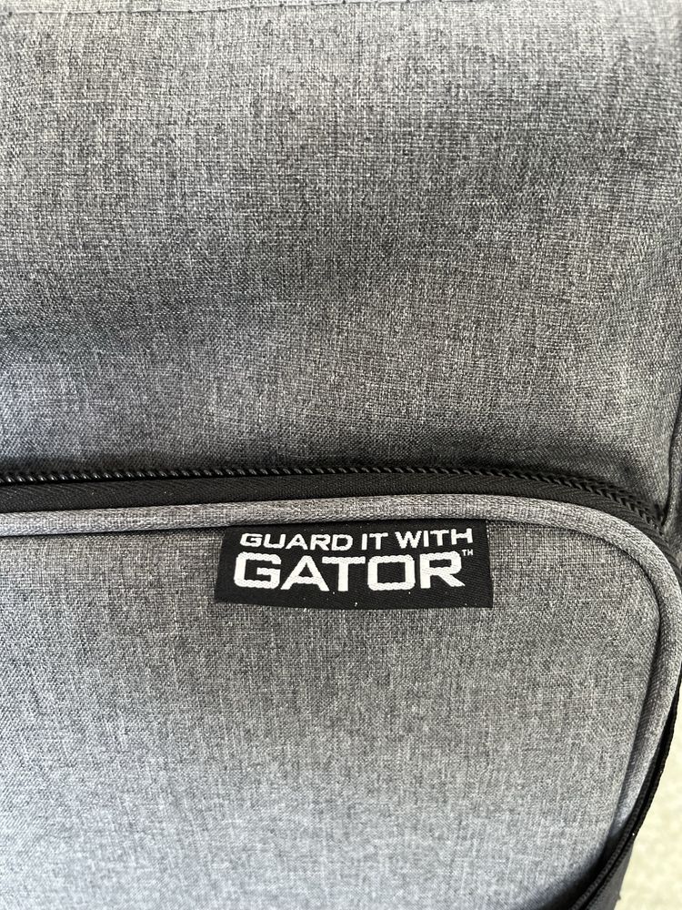 Futerał na komputer GATOR