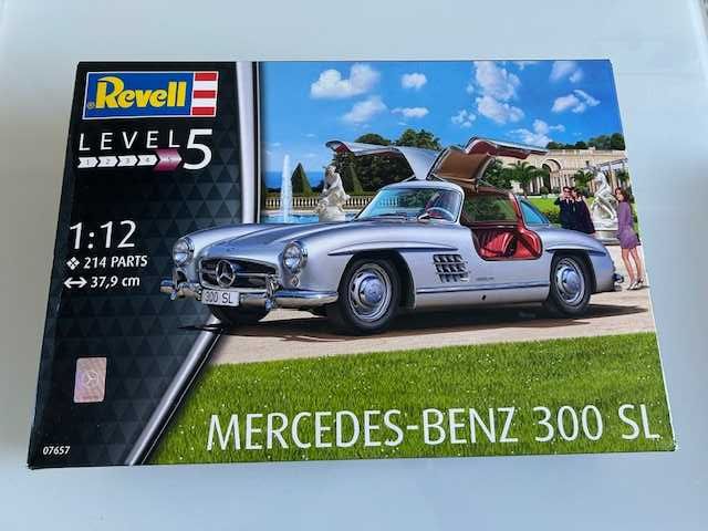 Збірна модель 1:12 Mercedes-Benz 300 SL Revell 07657