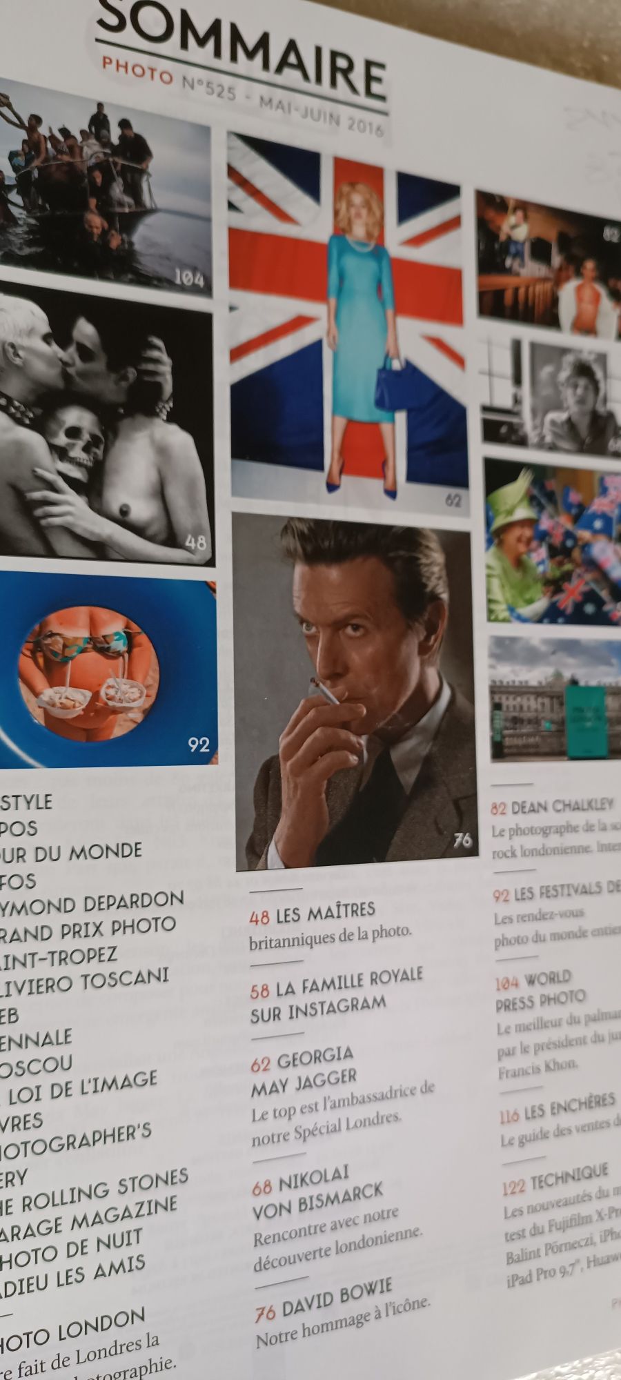 Revista photo filha do cantor Mick jagger na capa