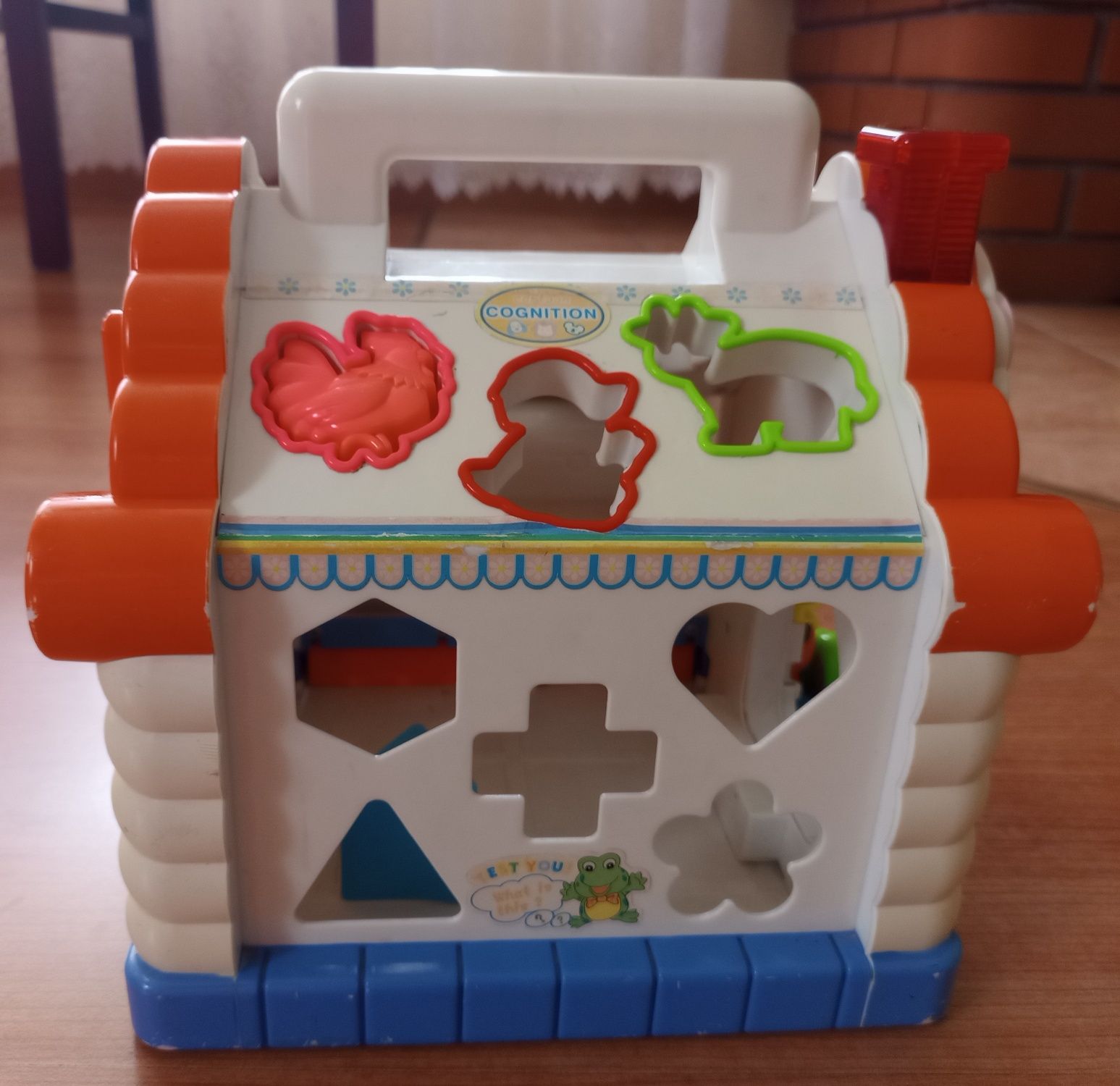 Interaktywny edukacyjny muzyczny domek 18+ 2+ 3+ 4+ pianino sorter