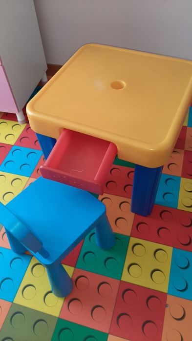 Mesa Atividades -Chicco  + Cadeira Mammut Ikea
