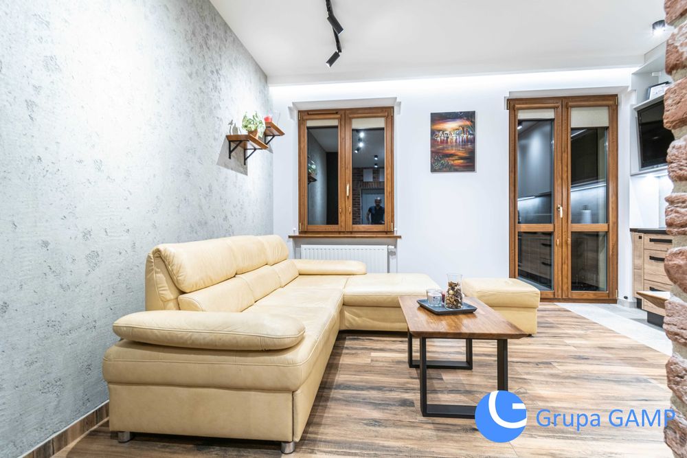 *Stare Miasto* ul. Starowiślna