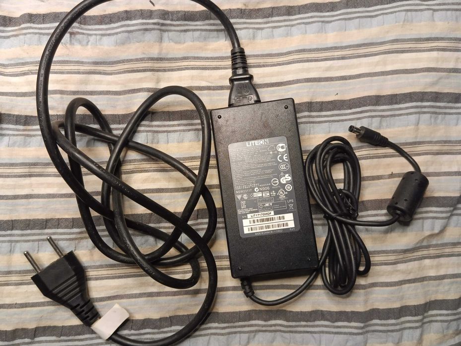 Блок живлення питания 12V 5A PA-1600-2A-LF