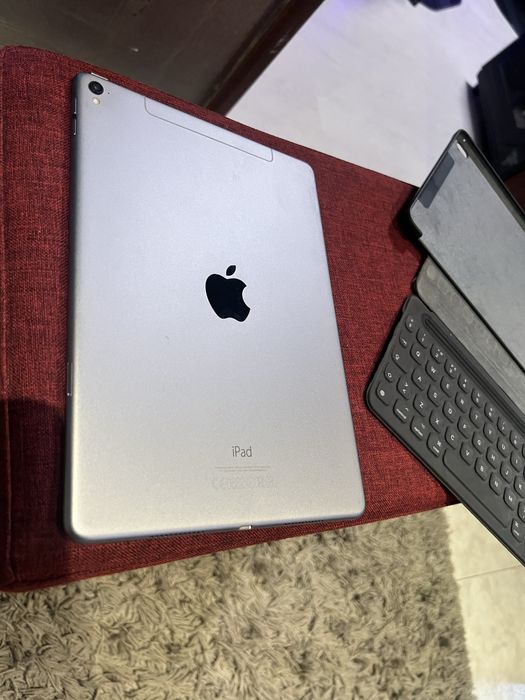 Ipad Pro 9,7” 128gb Wi-fi + rede movel