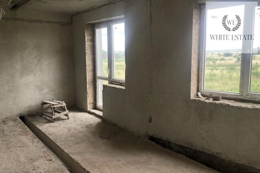 Продаж 3 поверхового таунхауса у с. Смиківці