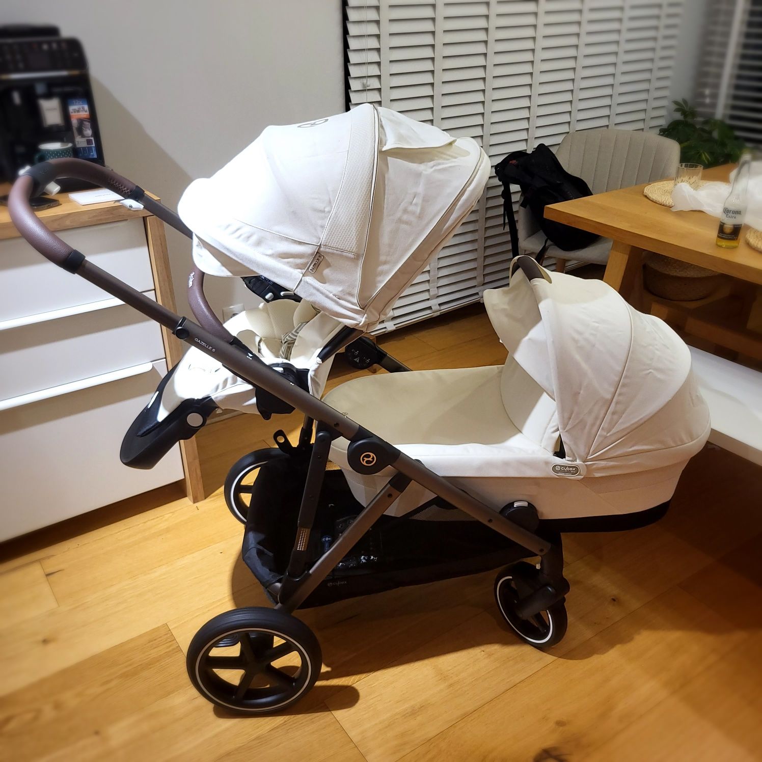 Wózek Cybex Gazelle S Lux rok po roku, Seashell Beige