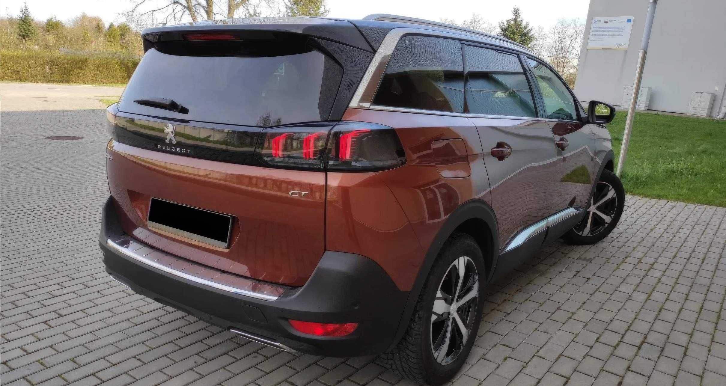 Peugeot 5008 2021