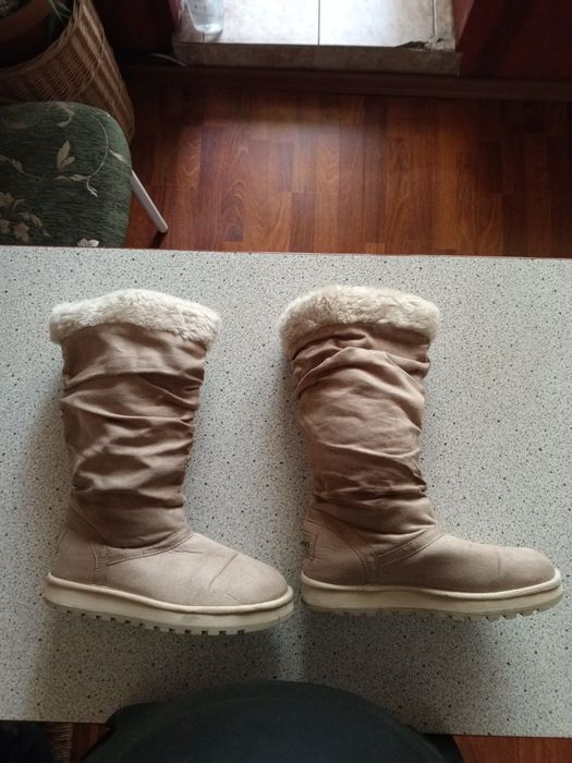 Чоботи жіночі Skechers