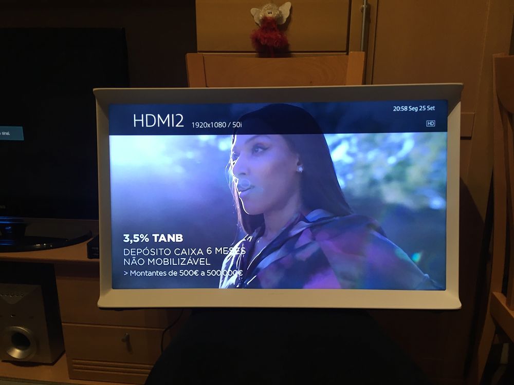 Televisão da Samsung com avaria