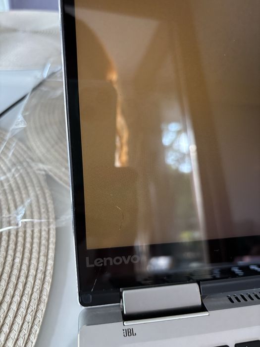 Laptop Ultrabook lenovo yoga 710-14