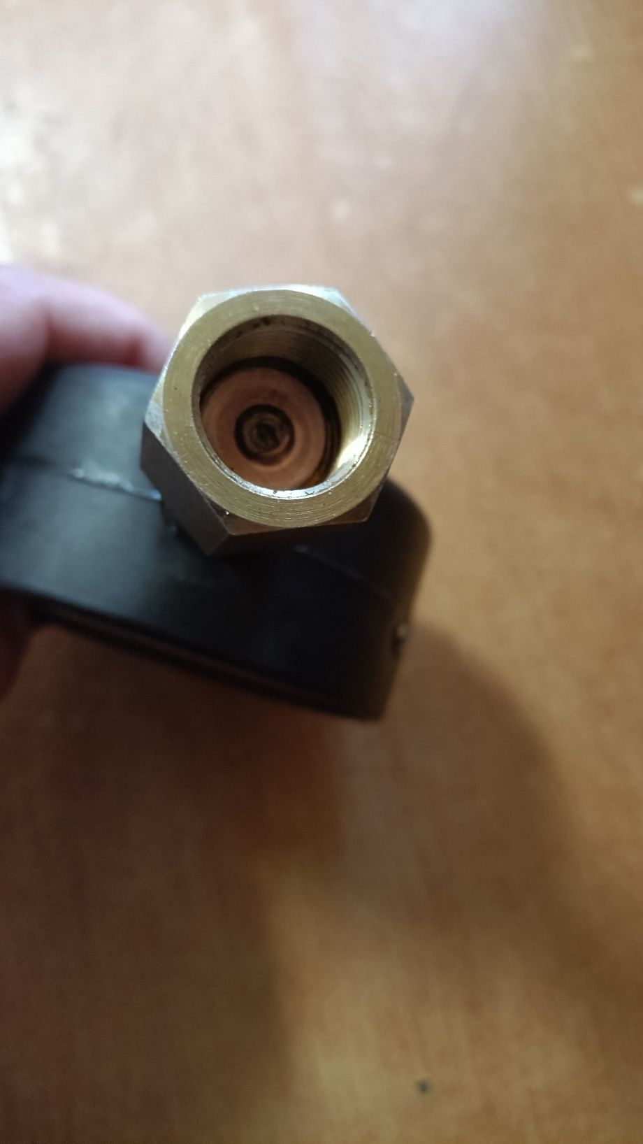 Manometr do 600MPa