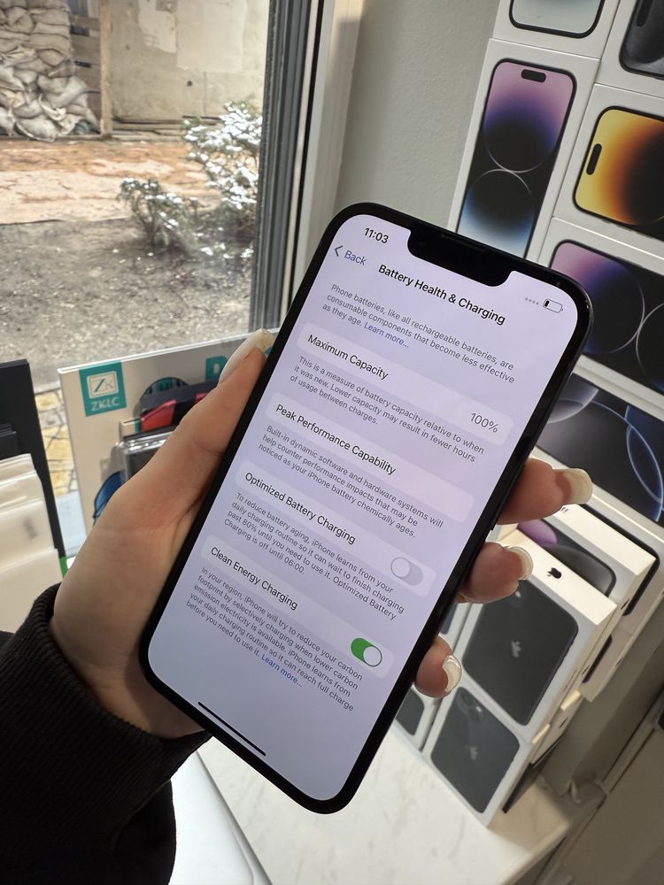 Used iPhone 13 128gb Midnight r-sim