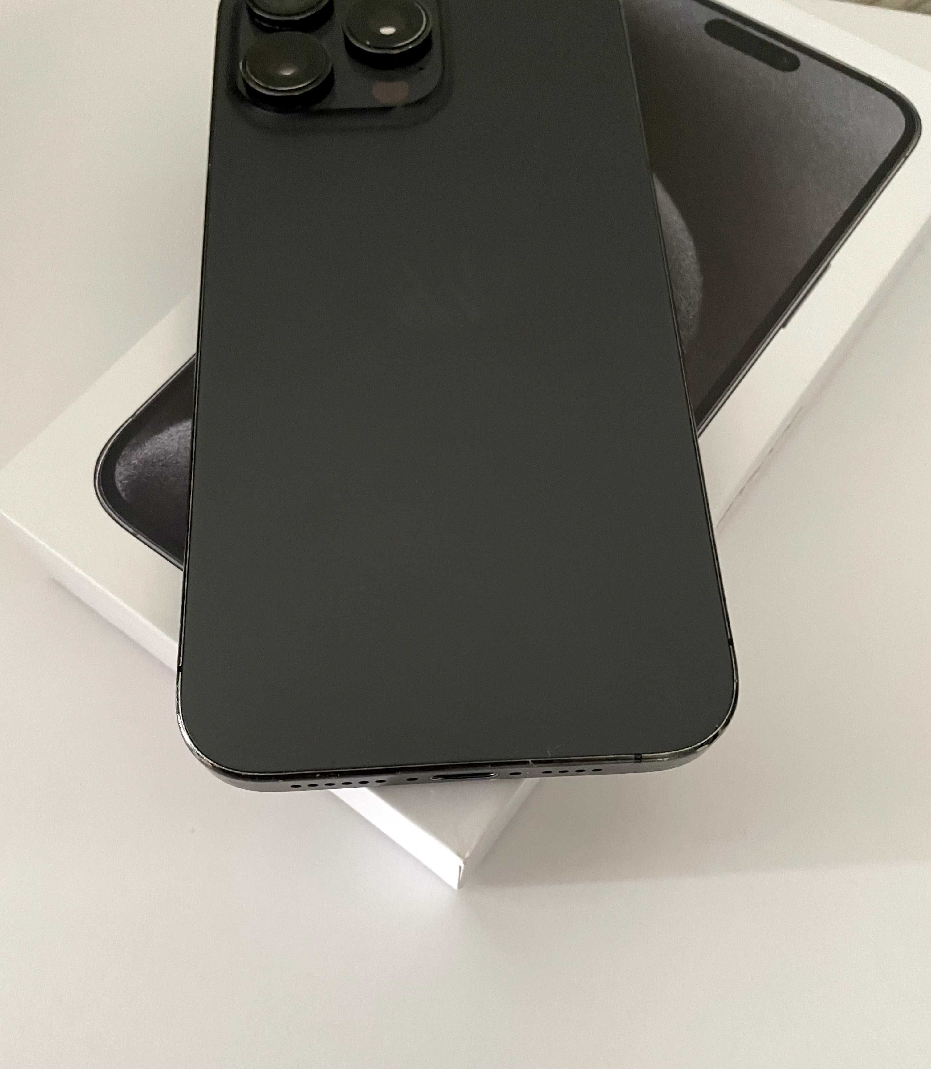 iPhone 15 Pro Max 256Gb "Black Titanium"