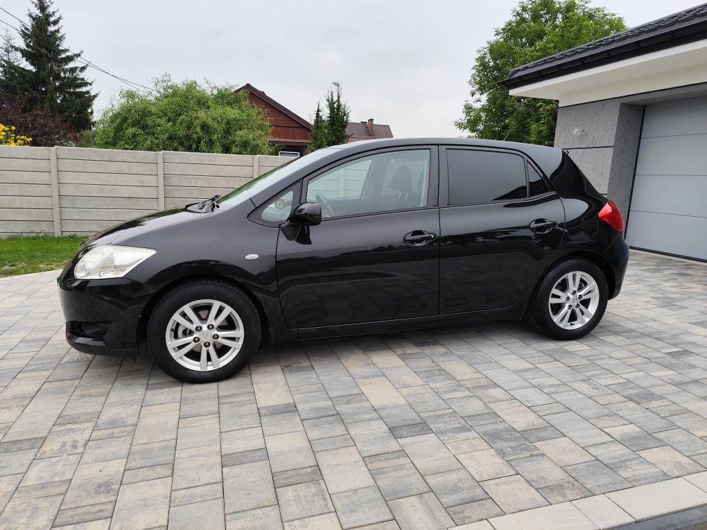 Toyota Auris, 1.6 LPG