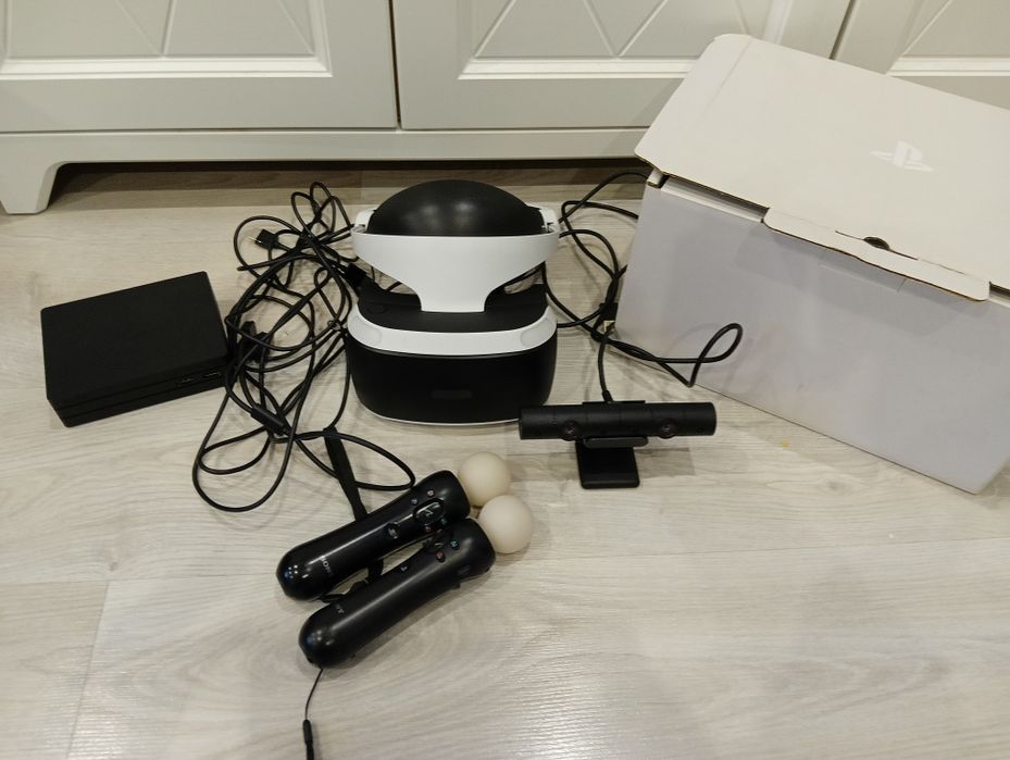 PlayStation VR wirtualna rzeczywistość Ps4 PS5 + kamera i 2 move