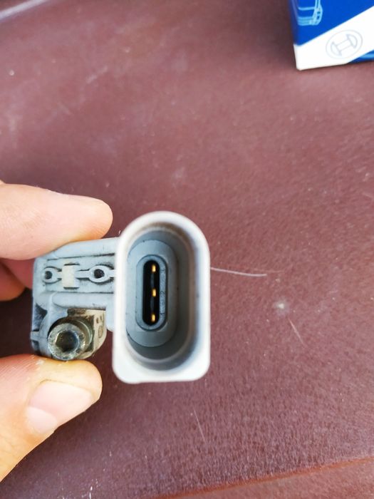 Датчик колінвала Пассат В6