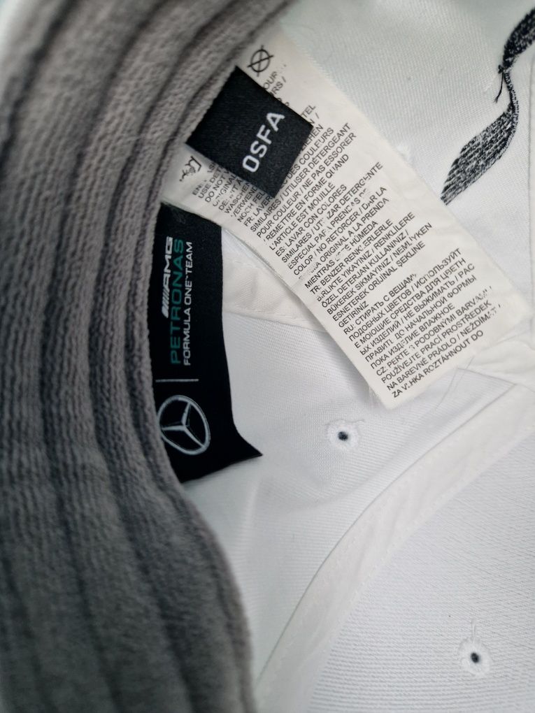 Czapka Lewis Hamilton 2017, Mercedes AMG Petronas Formula One Team, F1