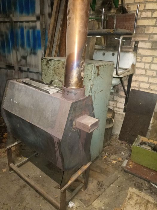 Пічка дровяна з системою примусової конвекції