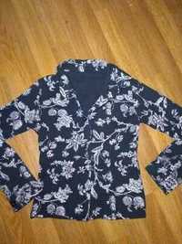 Рубашка черная в цветы Puledro на 7-9 лет