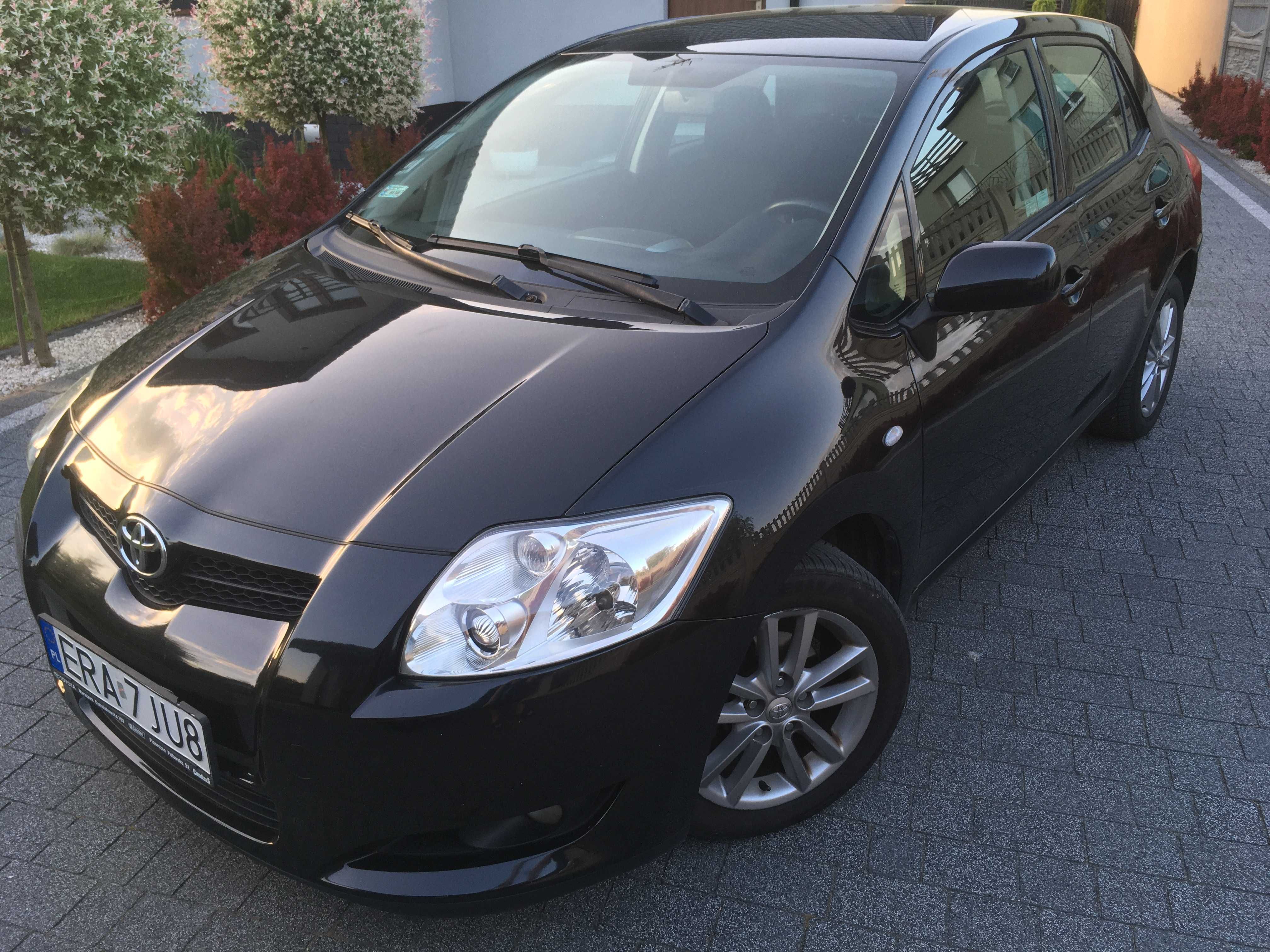 Toyota Auris 1.4 D4D 90KM