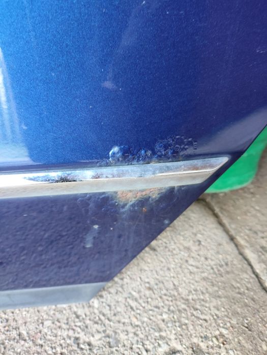 Drzwi  passat b6 kombi lewe tył LDC5Q