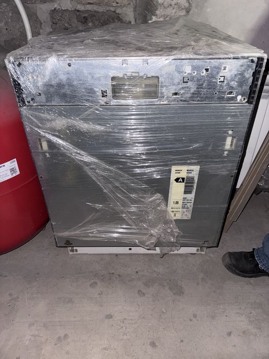 Нова посудомийна машина Bosch SGV5903