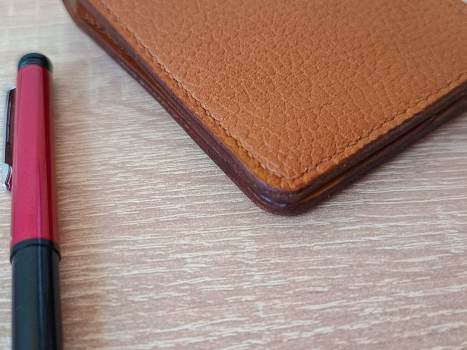 Borubar Skóroszyj - ręcznie wykonany skórzany portfel