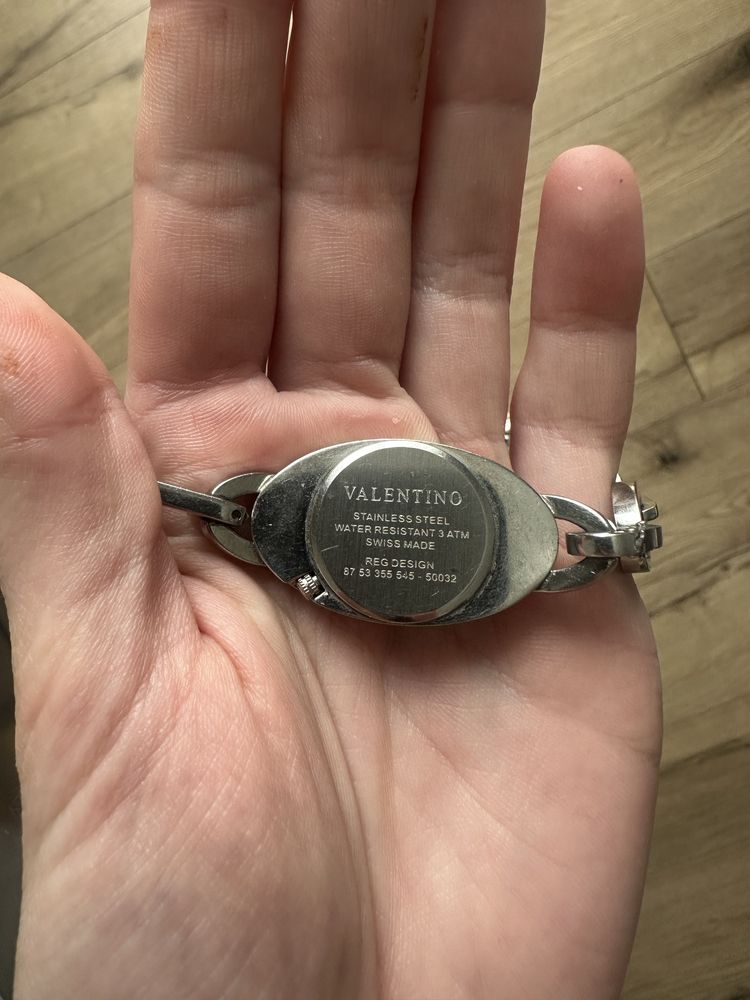 Годинник valentino жіночий
