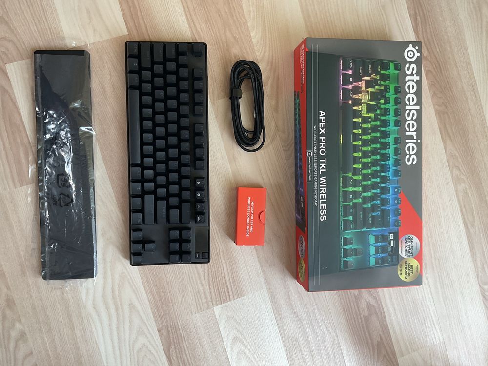 Kawiatura apex pro bezprzewodowa