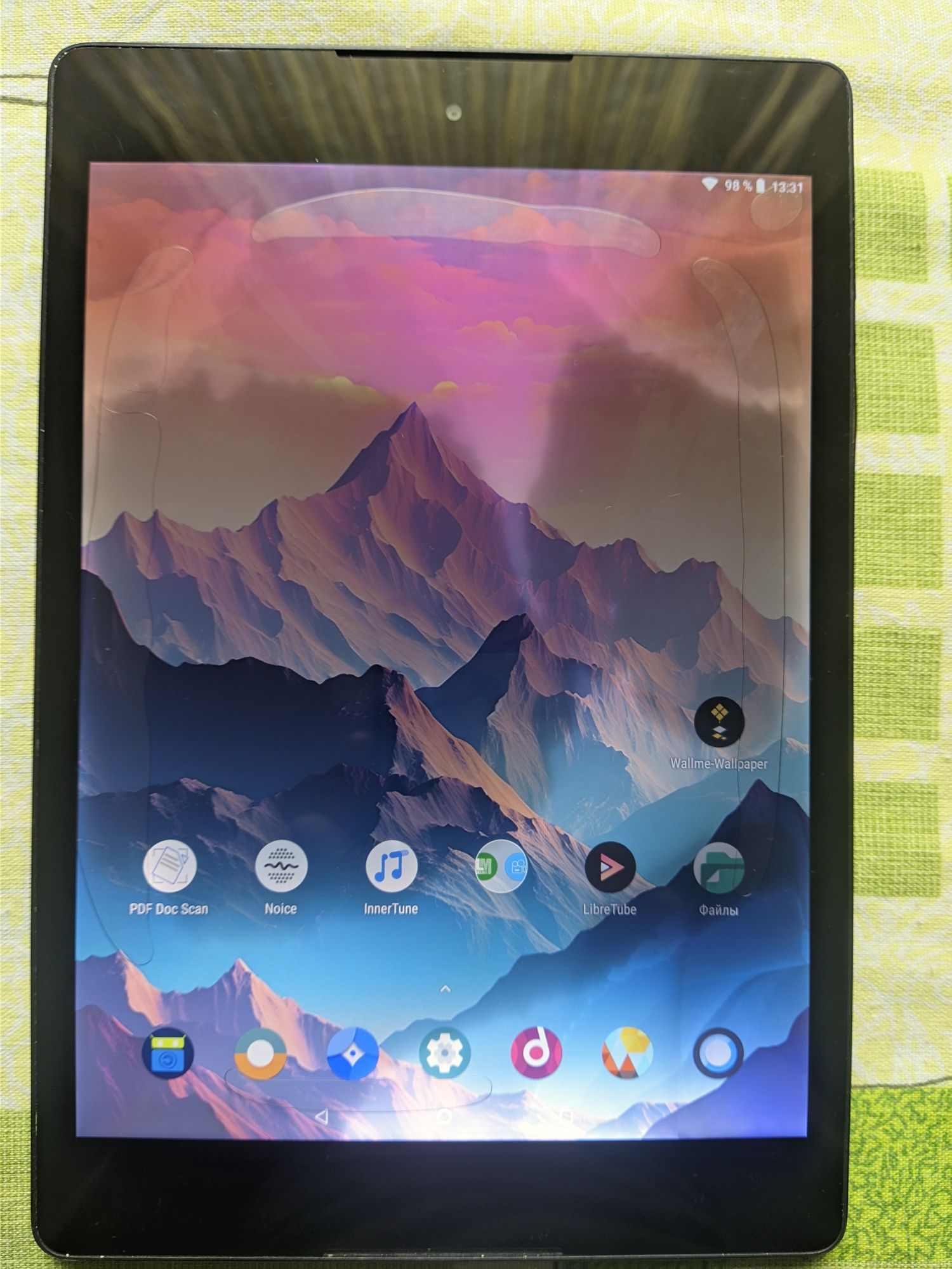 HTS Nexus 9 Wifi 2/16 Android 8.1 Батарея держит отлично