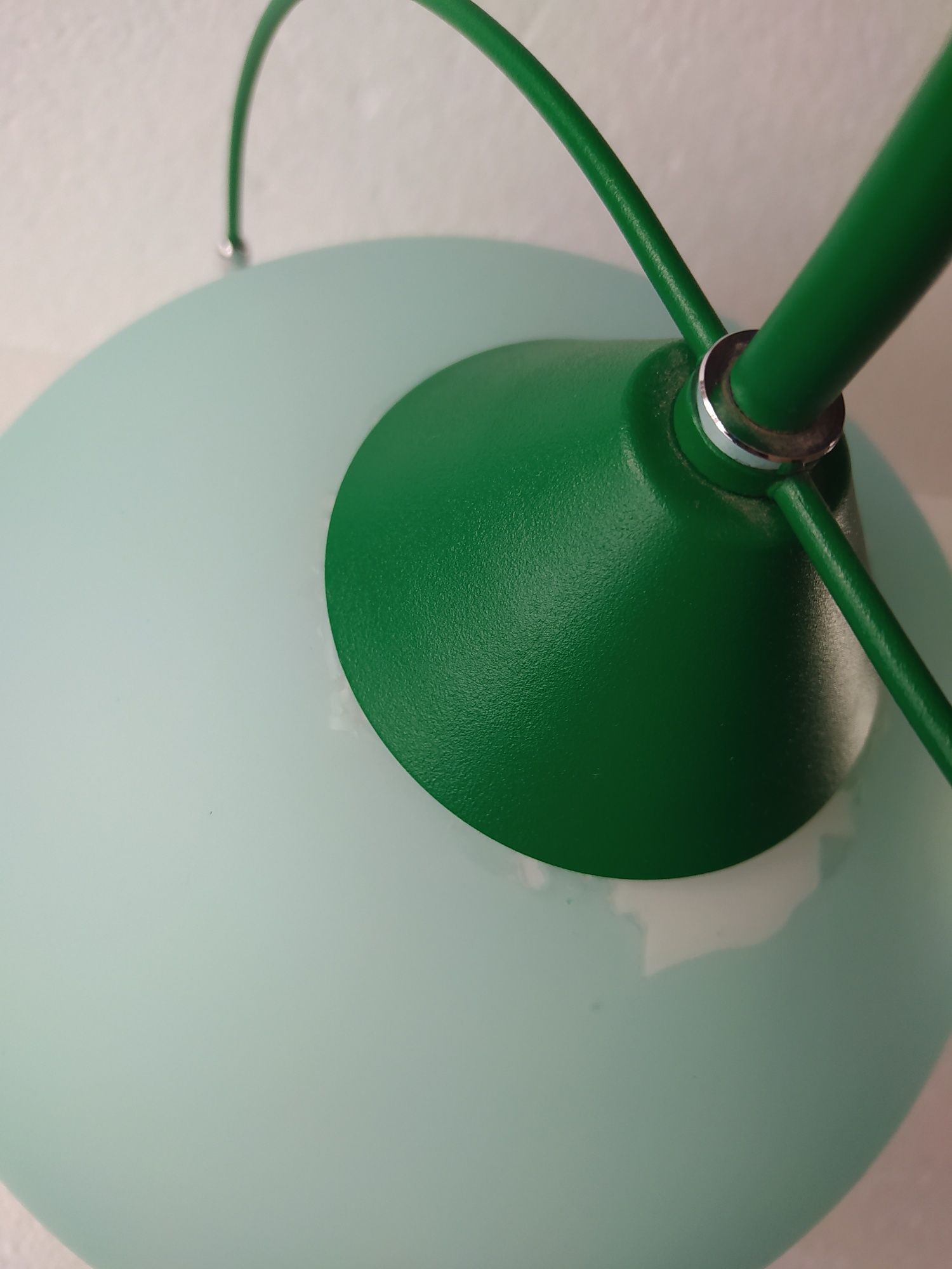 Zielona lampa sufitowa okrągła wisząca żyrandol