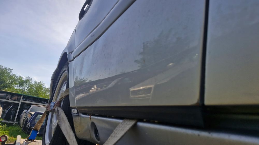 drzwi prawe tył tylne mercedes w202 lakier 744 wwa