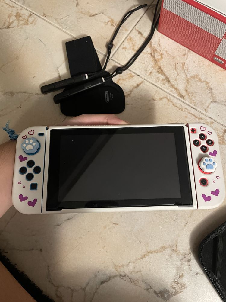 Nitendo switch v2 + muitos extras