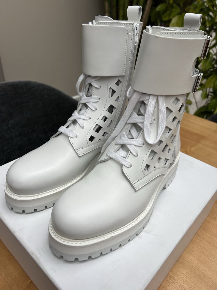 DONDUP - made in Italy - skorzane botki rozmiar 38